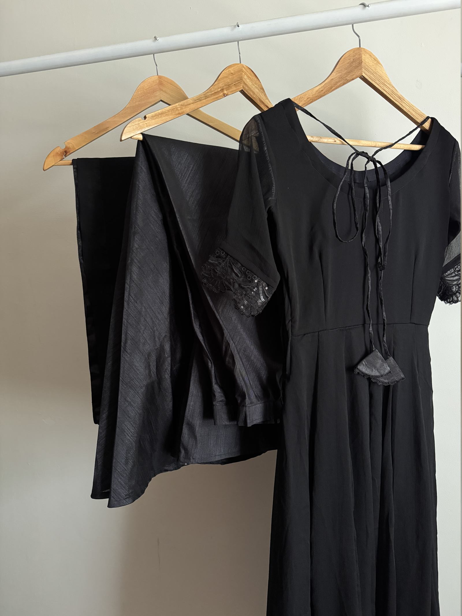 Black Basic Kalidar
