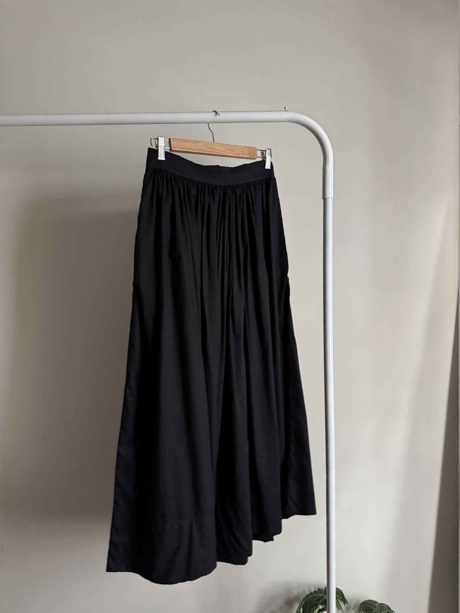 Black Old Money Skirt